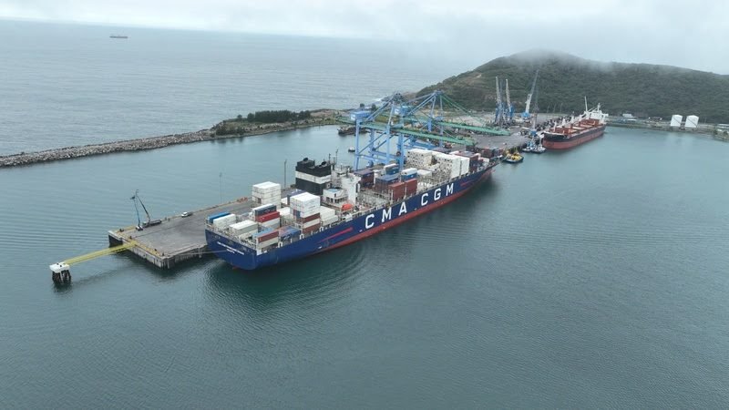 Santos Brasil injeta R$ 75 milhões para turbinar o Tecon Imbituba