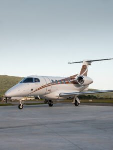 O modelo escolhido para essa nova etapa e o Phenom 300E da Embraer um dos jatos executivos mais avancados da categoria. Foto por Paulo Hintz Growth Global